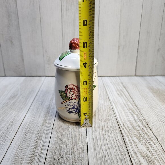 Vintage Knotts Berry Farm Ceramic Canister Sugar Jam White 5'' - Made in Japan - Picture 8 of 8